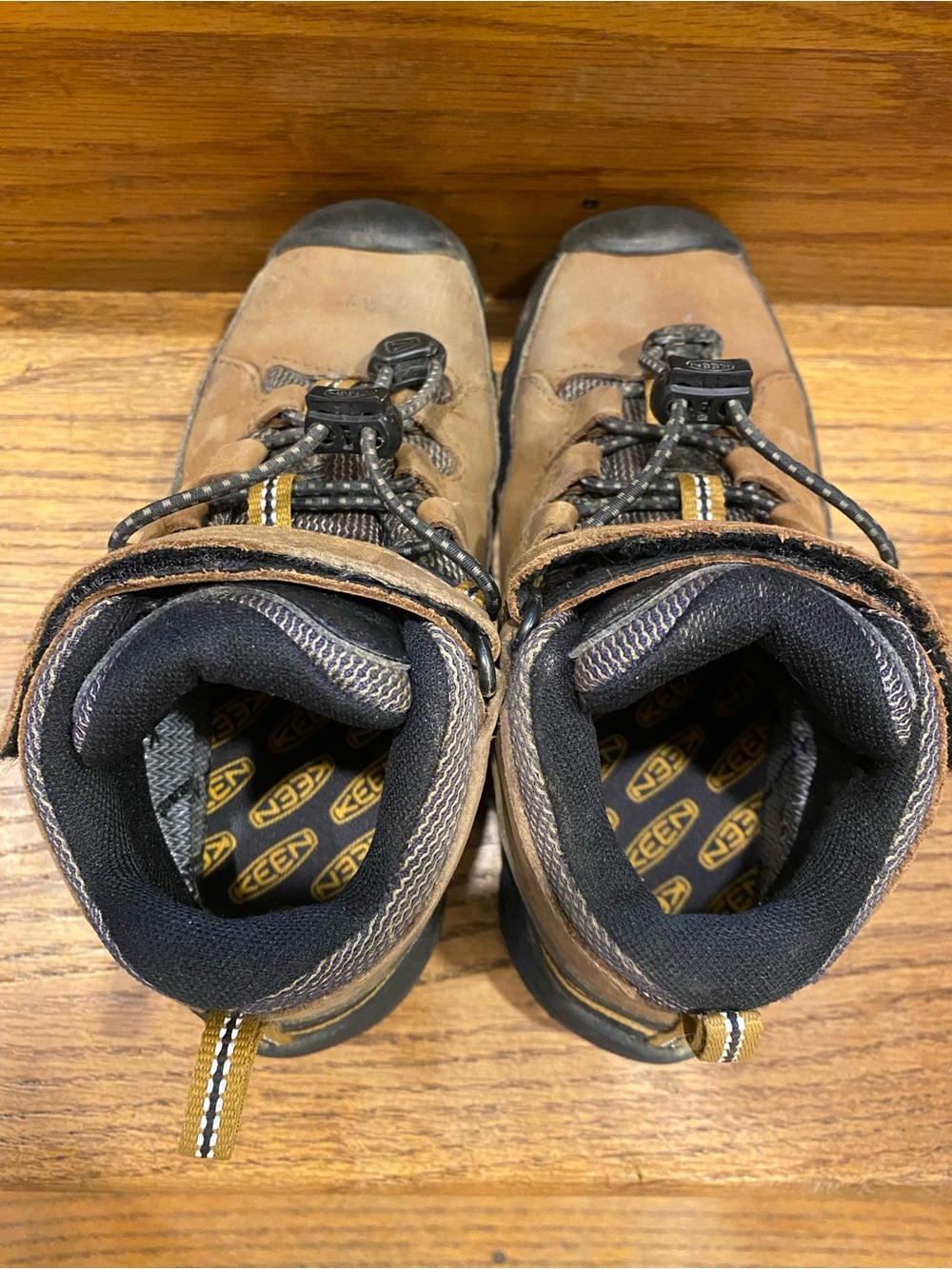Keen Targhee - Brown and Black Kids' Hiking Boots - Size 12 - Picture 6 of 7